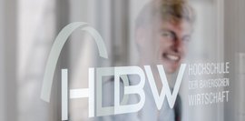 HDBW Campus Munich - Hallway door with logo