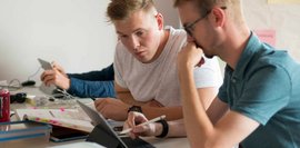  HDBW Study Center Bamberg - Learning atmosphere: Student teamwork