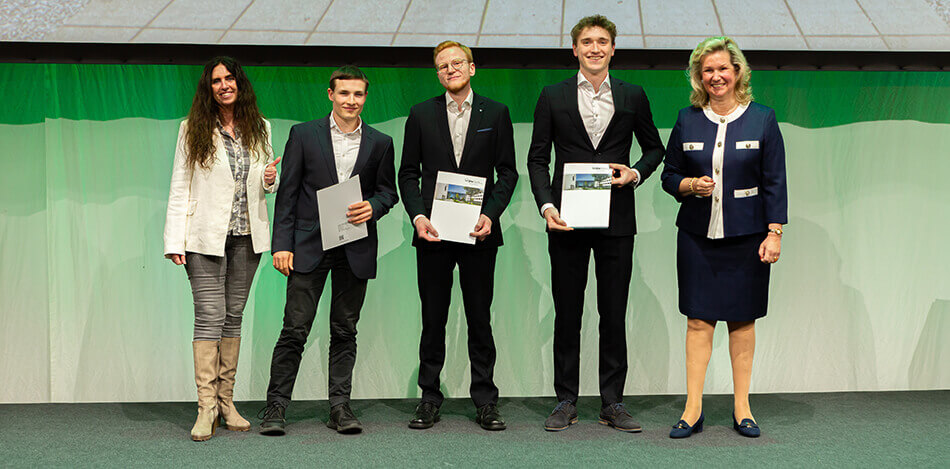 HDBW Graduation Ceremony 2024 - Graduates Business Informatics / Business Intelligence